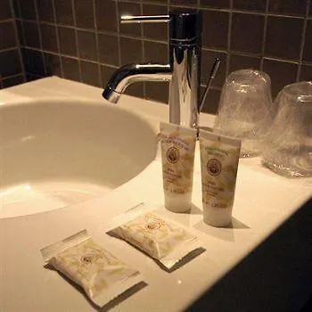 Du Parc Saint Charles Hotel 2*