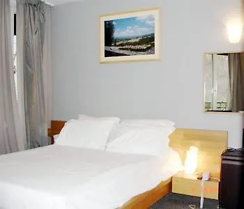 Hotel Du Parc Saint Charles